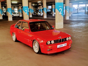 1990 BMW 325IS main image