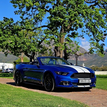 2017 Ford Mustang 5.0 GT V8 Convertible Blue main image