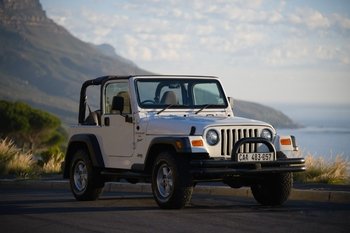 2000 Jeep Wrangler 4.2 L Sport main image